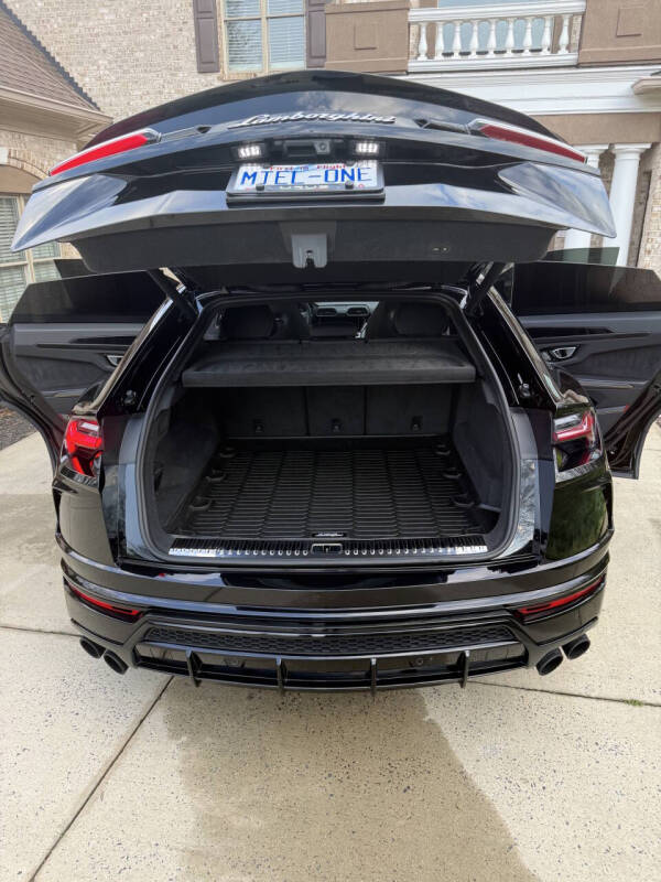 2021 Lamborghini Urus