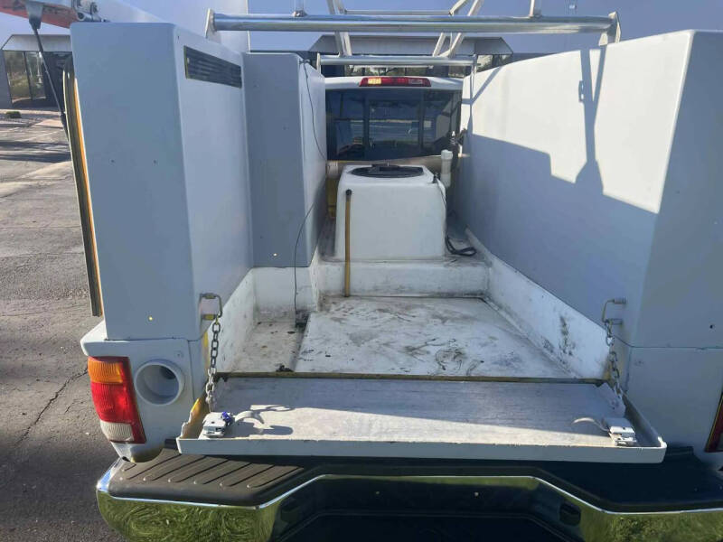 2017 Nissan Frontier SV V6