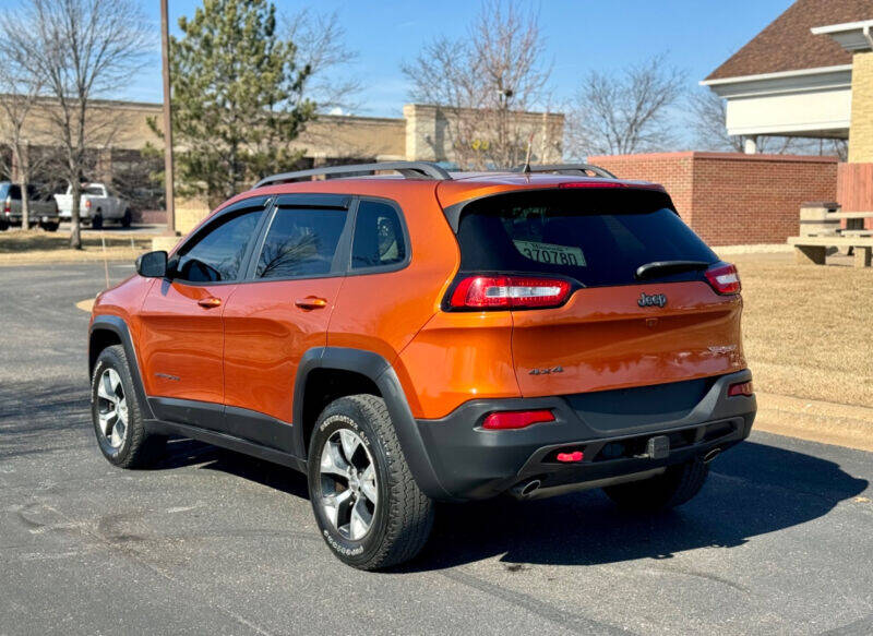 2015 Jeep Cherokee for sale at MINT MOTORS in Ramsey, MN