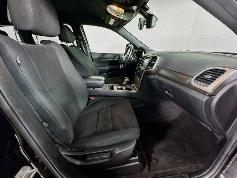 2017 Jeep Grand Cherokee Laredo