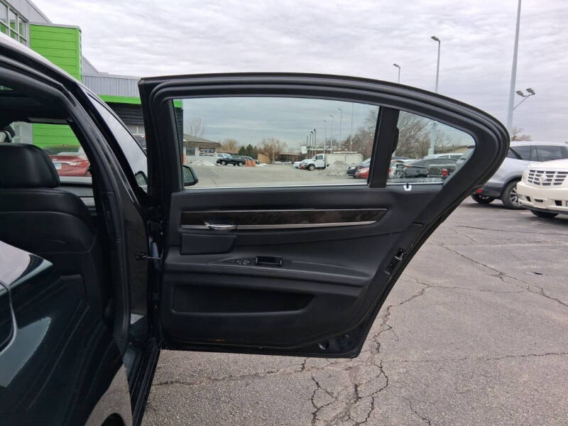 2012 BMW 7 Series 750Li xDrive