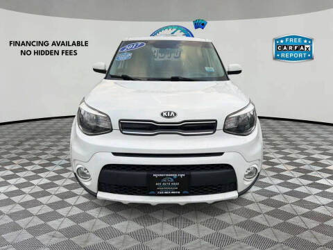 2017 Kia Soul +