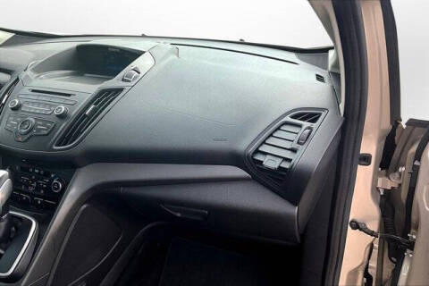 2017 Ford C-MAX Hybrid SE