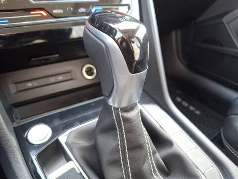 2026 Volkswagen Taos SEL 4Motion