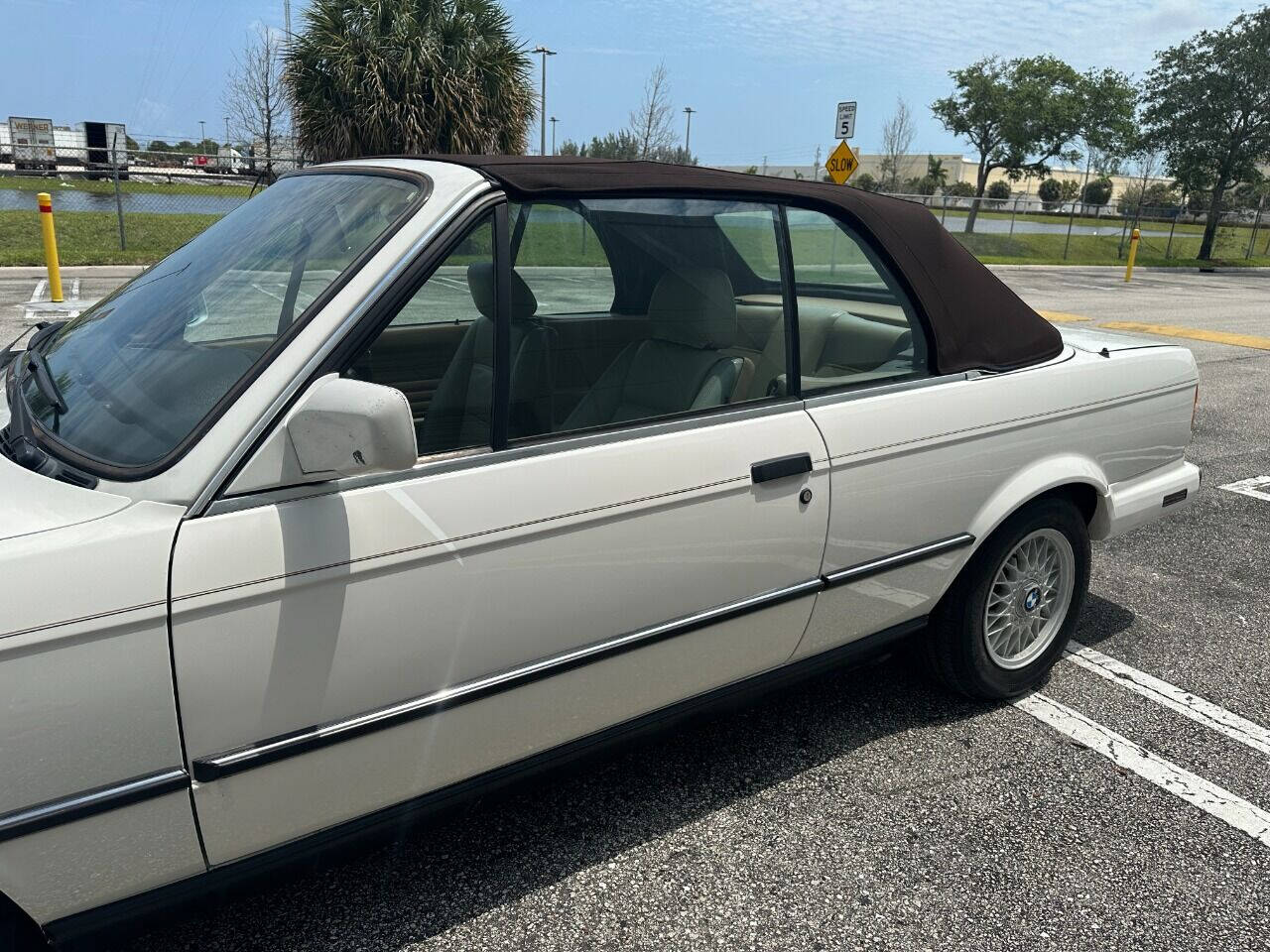 1989 BMW 3 Series  - $13,900