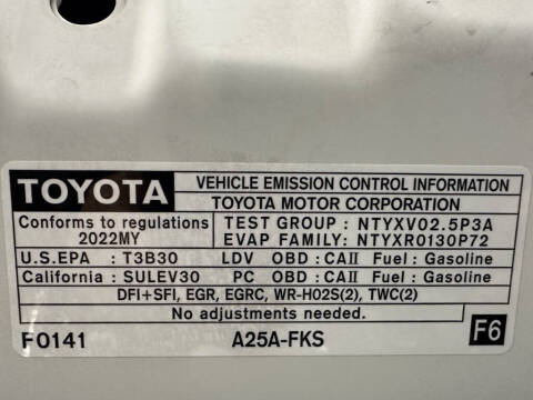 2022 Toyota Camry SE