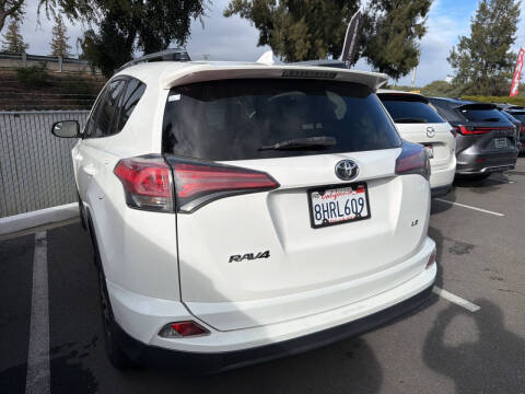 2017 Toyota RAV4 LE