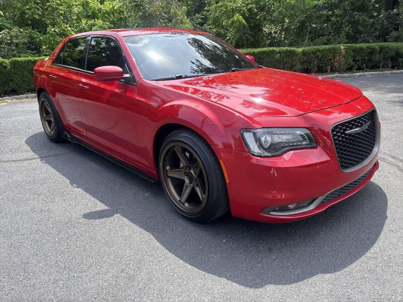 2016 Chrysler 300 S