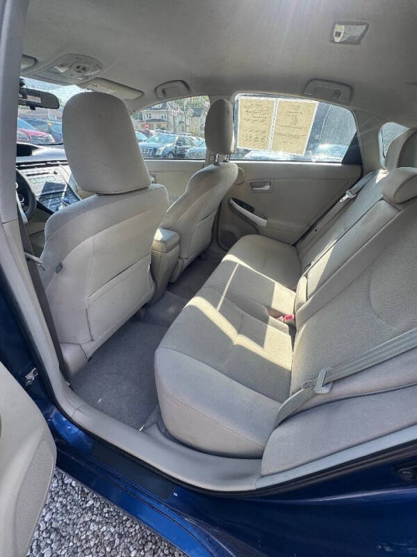 2011 Toyota Prius Three