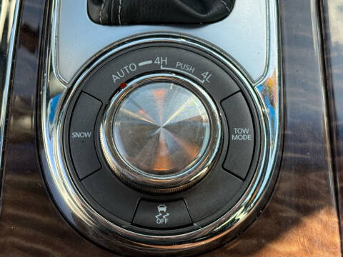 2017 Nissan Armada Platinum