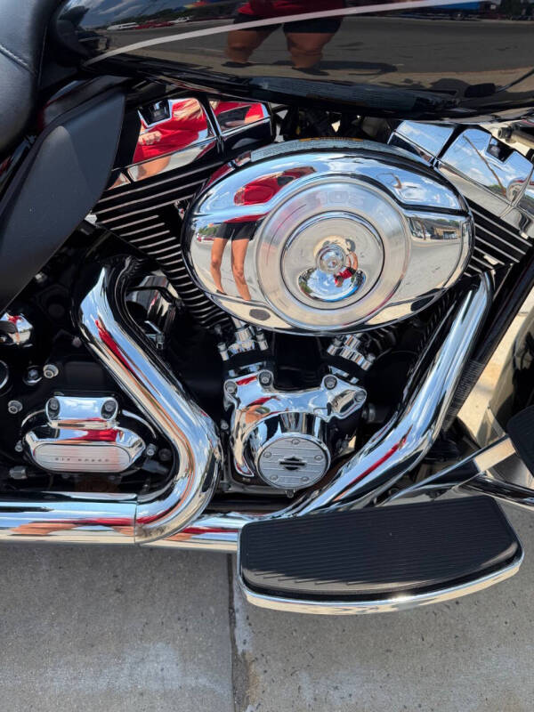 2012 Harley-Davidson Electra Gli Ult Lim FLHTK
