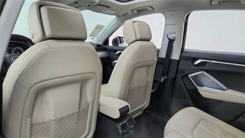 2024 Audi Q3 quattro S line Prem Plus 45 TFSI