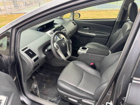 2012 Toyota Prius v Five