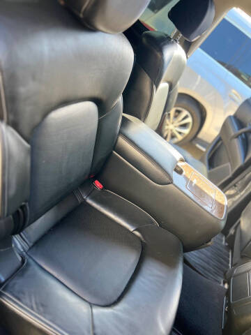 2017 Infiniti QX80 Signature Edition