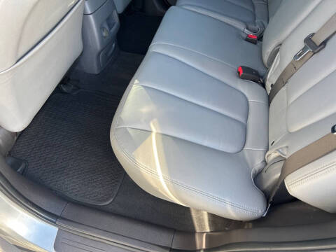 2012 Hyundai Santa Fe GLS