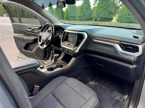 2019 GMC Acadia SLE-2