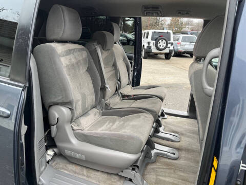 2009 Toyota Sienna LE 7-Passenger