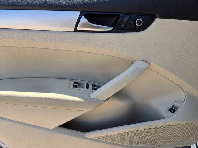 2013 Volkswagen Passat