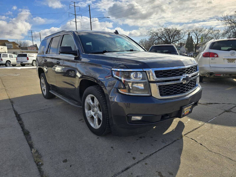 2016 Chevrolet Tahoe LT photo 7