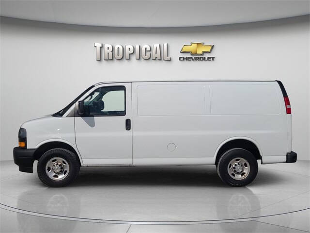 2021 Chevrolet Express 2500