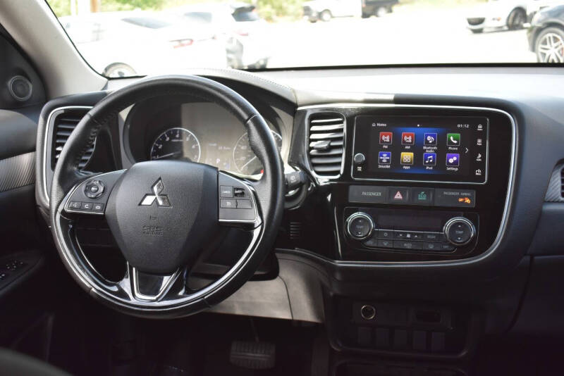 2018 Mitsubishi Outlander SE