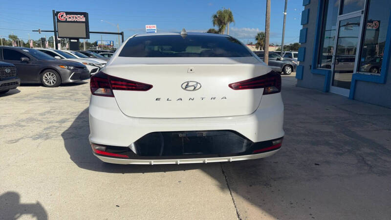 2020 Hyundai Elantra