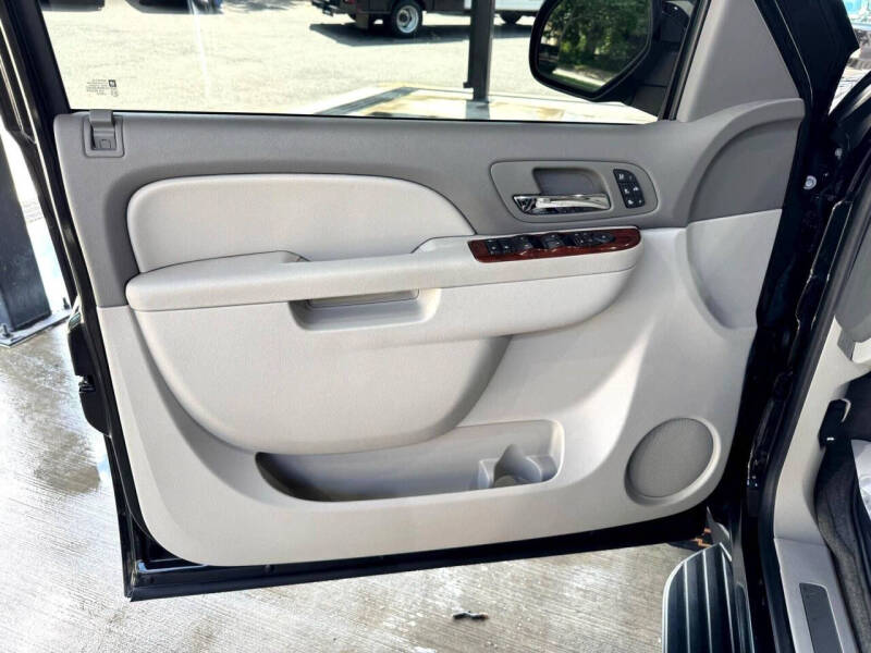 2010 Chevrolet Avalanche LTZ