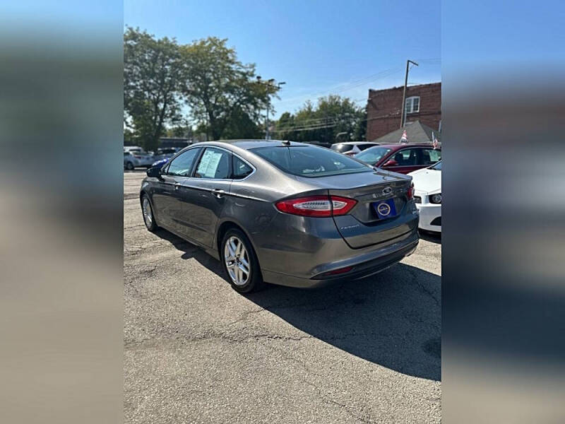 2013 Ford Fusion SE
