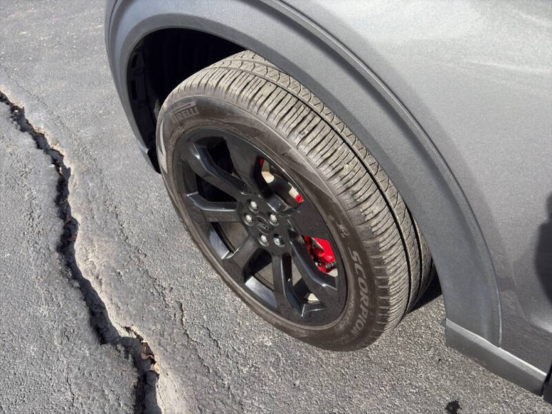 2023 Ford Explorer ST