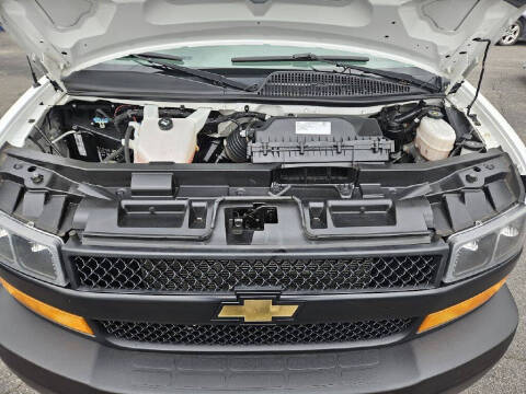 2021 Chevrolet Express 2500