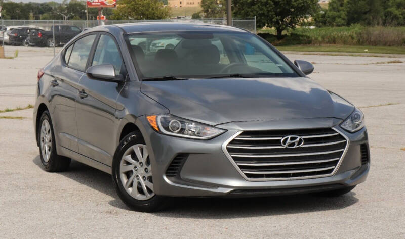 2018 Hyundai Elantra for sale at Big O Auto LLC in Omaha NE