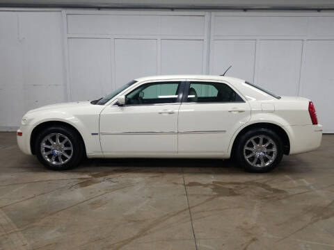 2008 Chrysler 300 for sale at PINGREE AUTO SALES INC in Crystal Lake IL