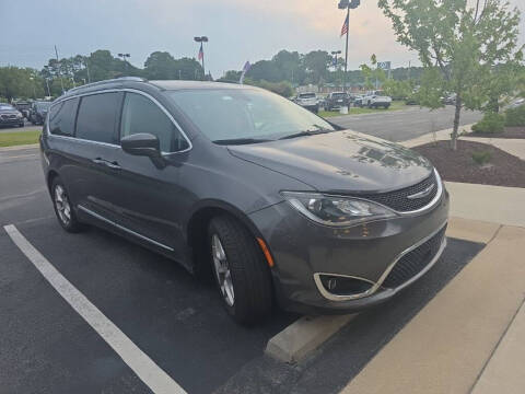 2019 Chrysler Pacifica Touring L Plus