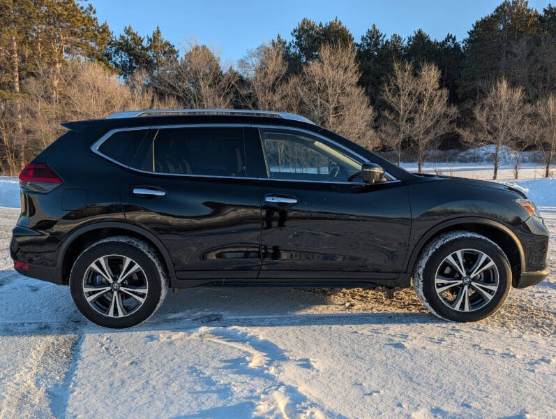 2020 Nissan Rogue SV