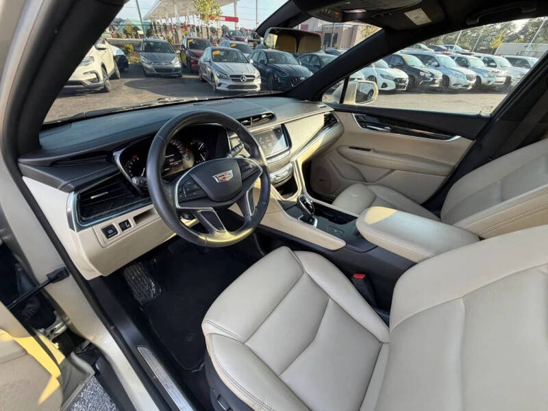 2017 Cadillac XT5
