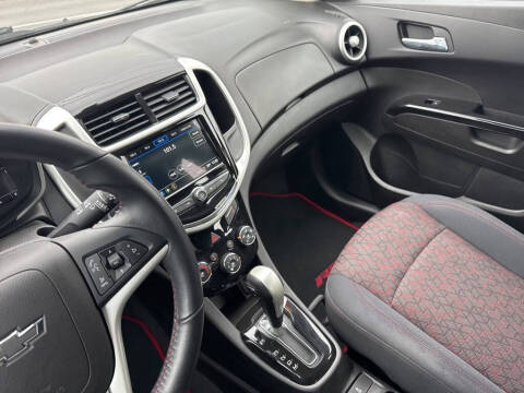 2018 Chevrolet Sonic LT Auto