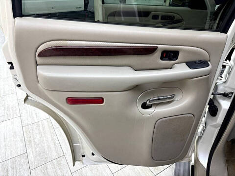 2005 Cadillac Escalade