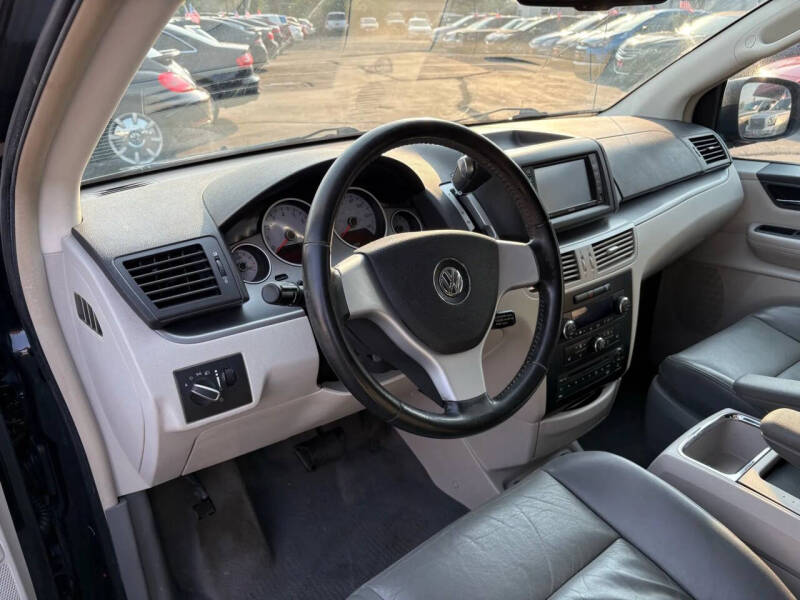 2009 Volkswagen Routan