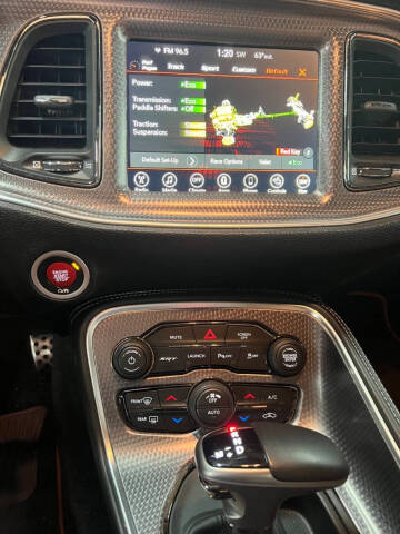 2017 Dodge Challenger SRT Hellcat