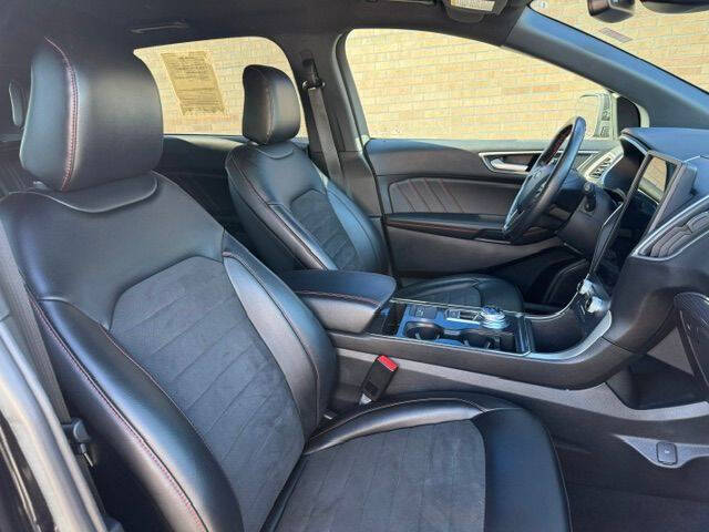 2021 Ford Edge ST-Line