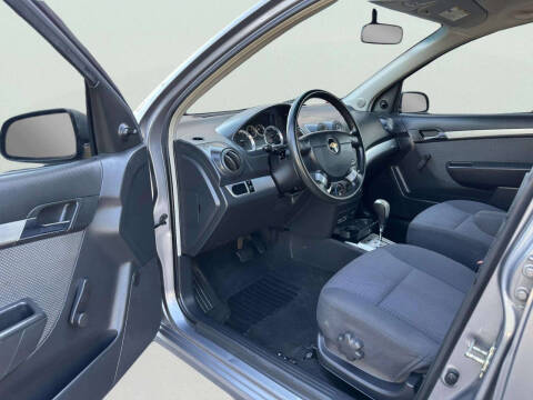2011 Chevrolet Aveo LT