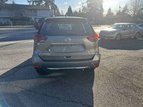 2017 Nissan Rogue S