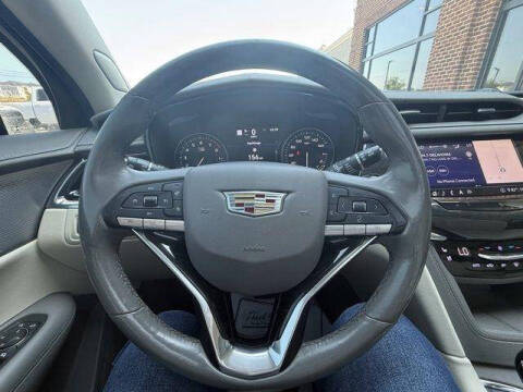 2020 Cadillac XT6 Premium Luxury