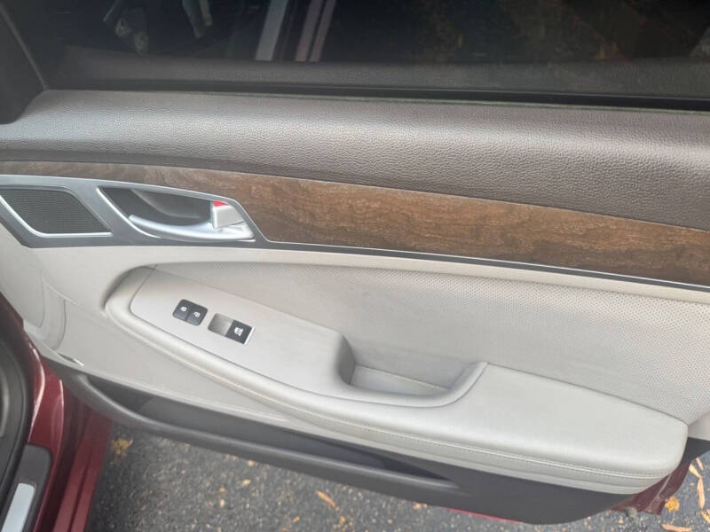 2015 Hyundai Genesis 5.0L