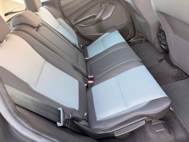2017 Ford C-MAX Hybrid SE