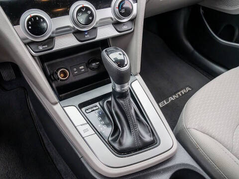 2019 Hyundai Elantra