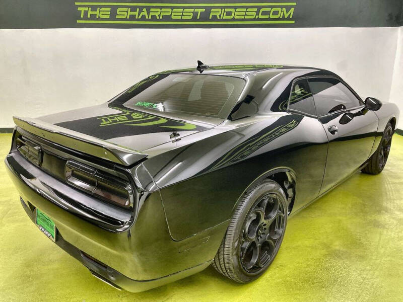 2018 Dodge Challenger SXT