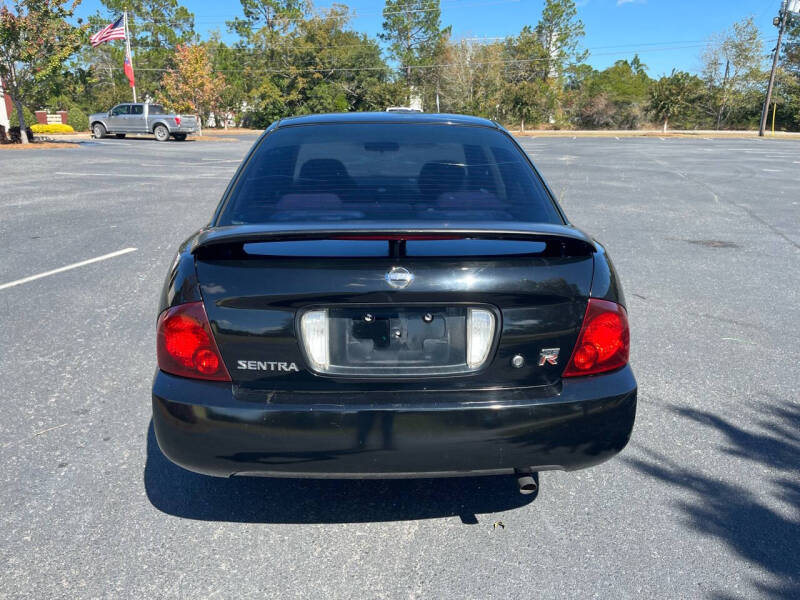 2005 Nissan Sentra SE-R photo 6