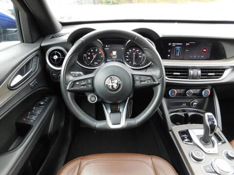 2023 Alfa Romeo Stelvio Ti