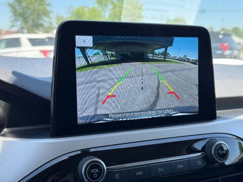 2020 Ford Escape SE